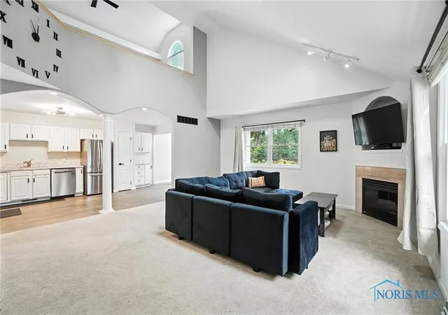 4th image of 2133 Saint Andrews Bluff, Toledo, OH 43615 | MLS# 6134263