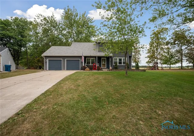 Homes for sale in Bryan, OH | 219 Illinois Dr, Bryan, OH 43506 | MLS# 6130533