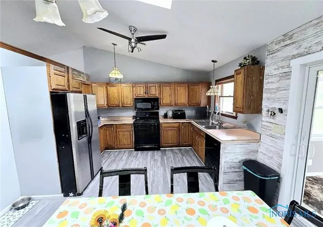 Homes for sale in Bryan, OH | 17738 County Road E, Bryan, OH 43506 | MLS# 6131412