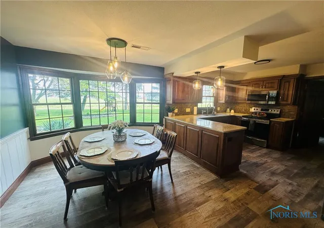 4th image of 26761 Behrens Rd, Defiance, OH 43512 | MLS# 6130342
