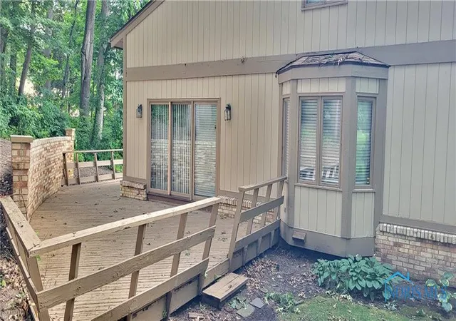 Photo 11 of Condo for sale at 2355 Parliament Sq, Toledo, OH 43617 | MLS# 6133420 | Listing updated on 2025-10-16