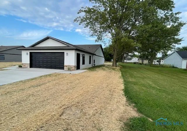 Homes for sale in Lyons, OH | 508 N Adrian Street, Lyons, OH 43533 | MLS# 6133376