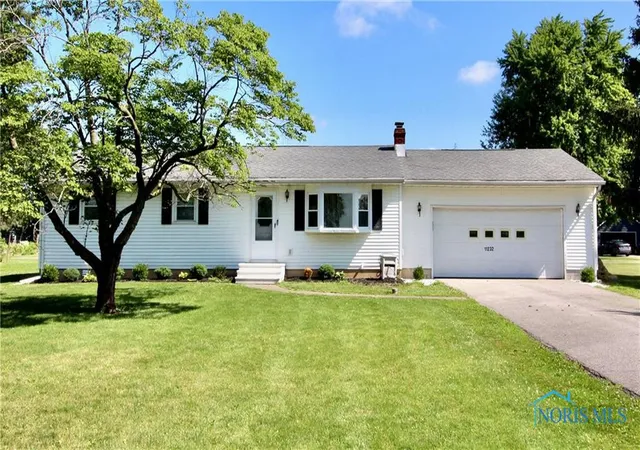 Photo 1 of Sale Pending at 11232 Elm St, Dunbridge, OH 43414 | MLS# 6132570 | Listing updated on 2025-12-23