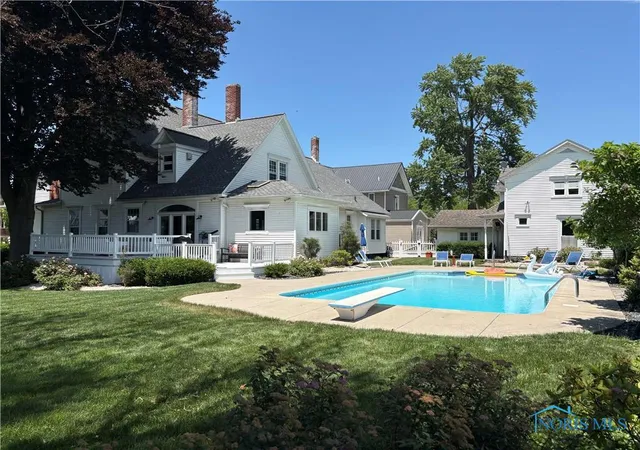1st image of 643 S Clinton St, Defiance, OH 43512 | MLS# 6132114