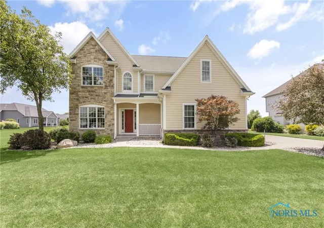 Photo 1 of Single family home for sale at 9701 Preakness Lane, Whitehouse, OH 43571 | MLS# 6131694 | Listing updated on 2025-10-14