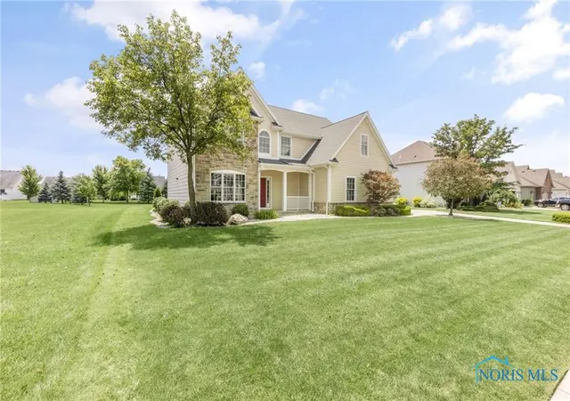 Photo 3 of Single family home for sale at 9701 Preakness Lane, Whitehouse, OH 43571 | MLS# 6131694 | Listing updated on 2025-10-14