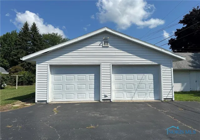 11th image of 410 Monroe Ave, Findlay, OH 45840 | MLS# 6134365