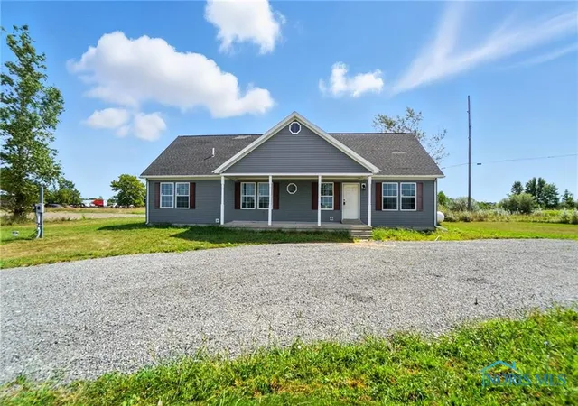 Photo 1 of Single family home for sale at 10601 County Rd 9, Findlay, OH 45840 | MLS# 6134504 | Listing updated on 2025-12-23