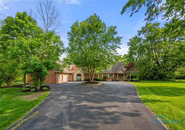 2nd image of 16890 W River Rd, Bowling Green, OH 43402 | MLS# 6130826