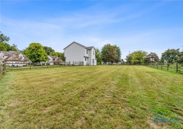 5th image of 7723 Sylvan Oaks Way, Sylvania, OH 43560 | MLS# 6135891