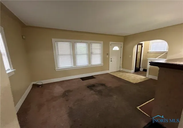 2nd image of 512 Woodsdale Ave, Toledo, OH 43609 | MLS# 6136083