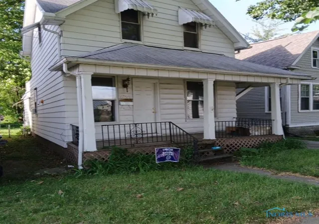 1st image of 2564 Foraker Ave, Toledo, OH 43609 | MLS# 6136292