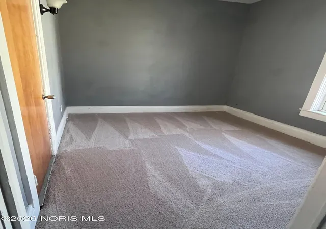 Homes for sale in Toledo, OH | 1111 Orchard St, Toledo, OH 43609 | MLS# 6136261