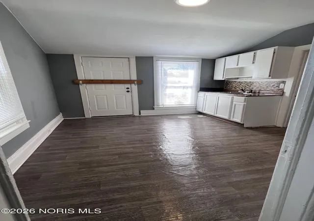 Homes for sale in Toledo, OH | 1111 Orchard St, Toledo, OH 43609 | MLS# 6136261