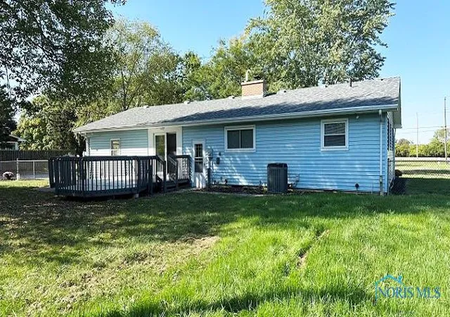 Photo 40 of Single family home for sale at 181 S Us Hwy 23, Fostoria, OH 44830 | MLS# 6136546 | Listing updated on 2026-03-02