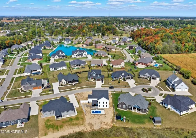 Photo 109 of Single family home for sale at 10321 Wheatfield Dr, Findlay, OH 45840 | MLS# 6136471 | Listing updated on 2025-11-14