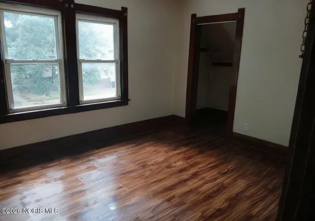 Homes for sale in Toledo, OH | 920 Rogers St, Toledo, OH 43605 | MLS# 6136346