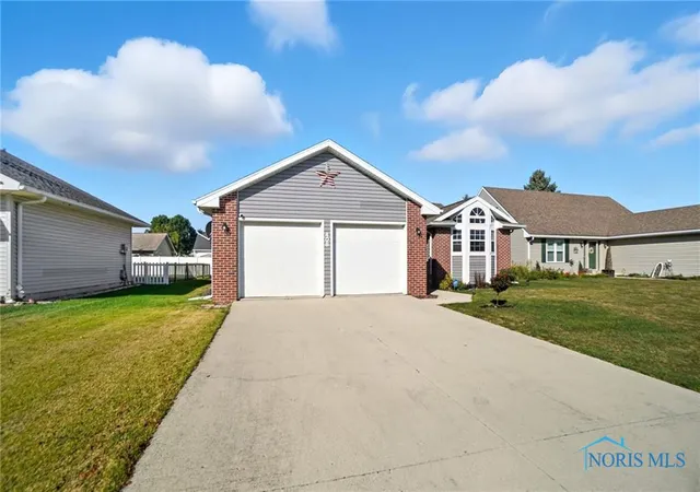 2nd image of 408 California Ave, Findlay, OH 45840 | MLS# 6136032