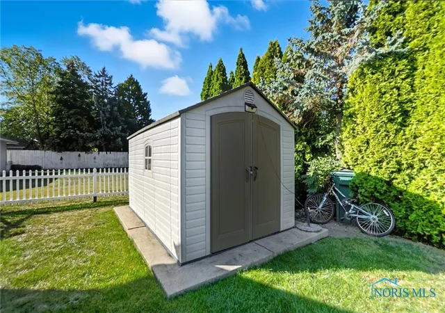 45th image of 408 California Ave, Findlay, OH 45840 | MLS# 6136032