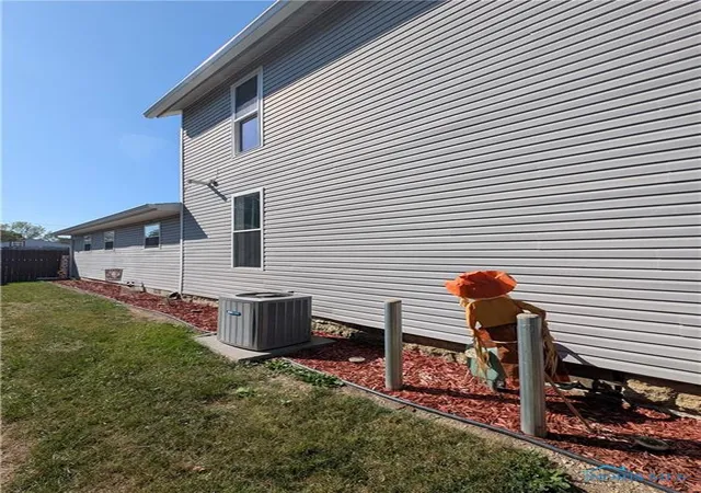 23rd image of 631 South St, Findlay, OH 45840 | MLS# 6136653