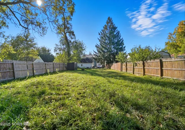 34th image of 1232 Berdan Ave, Toledo, OH 43612 | MLS# 6136676