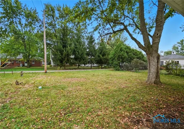 Photo 38 of Single family home for sale at 325 Greenlawn Ave, Findlay, OH 45840 | MLS# 6136873 | Listing updated on 2025-10-14