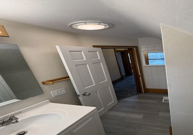 32nd image of 3604 Hoiles Ave, Toledo, OH 43612 | MLS# 10000015