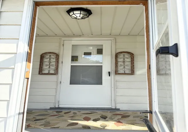 3rd image of 3604 Hoiles Ave, Toledo, OH 43612 | MLS# 10000015