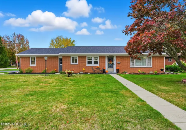 Photo 3 of Single family home for sale at 1200 5th Street, Findlay, OH 45840 | MLS# 10000163 | Listing updated on 2025-10-27