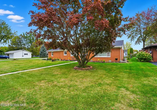 Photo 4 of Single family home for sale at 1200 5th Street, Findlay, OH 45840 | MLS# 10000163 | Listing updated on 2025-10-27