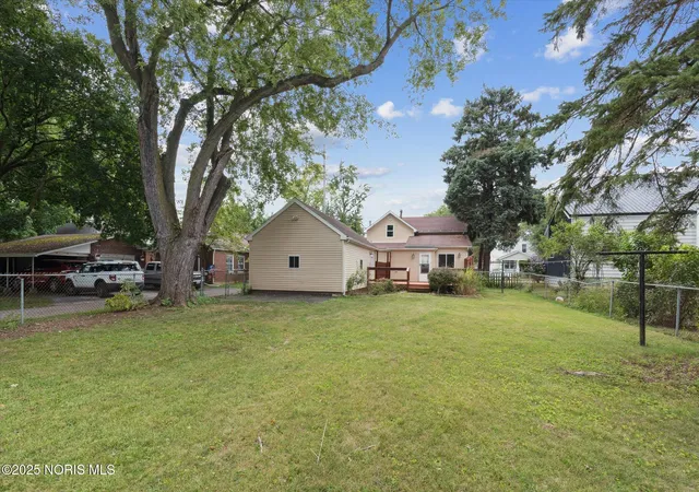 Photo 19 of Single family home for sale at 207 Ash Ave, Findlay, OH 45840 | MLS# 10000154 | Listing updated on 2025-12-08