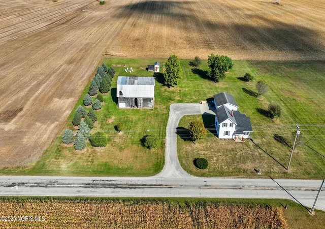 Single family home for sale at 3466 County Road V, Liberty Center, OH 43532 | MLS# 10000232