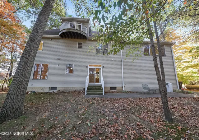 Homes for sale in Delta, OH | 1797 County Road 5-2, Delta, OH 43515 | MLS# 10000298
