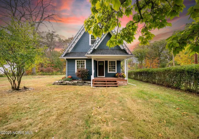 1st image of 3304 Island Ave, Toledo, OH 43614 | MLS# 10000342
