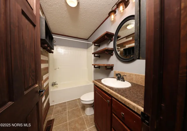 Photo 4 of Single family home for sale at 13074 Township Road 152, Arlington, OH 45814 | MLS# 10000339 | Listing updated on 2026-01-14