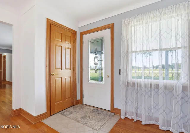 Homes for sale in Findlay, OH | 17024 E State Route 12, Findlay, OH 45840 | MLS# 10000480