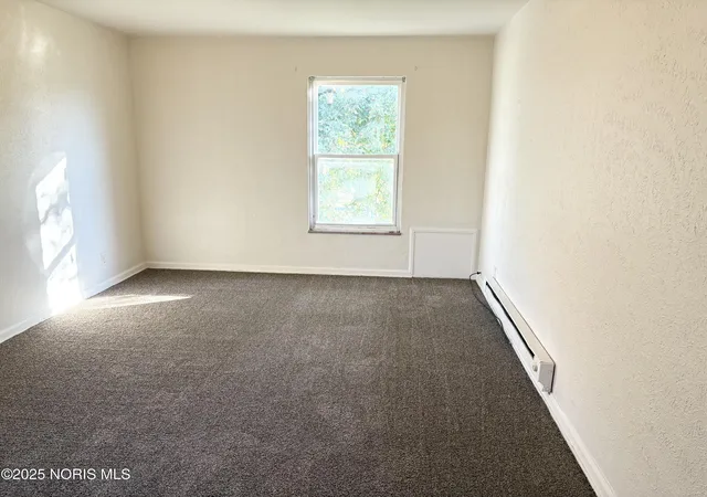 Homes for sale in Toledo, OH | 1364 N Cove Blvd, Toledo, OH 43606 | MLS# 10000899