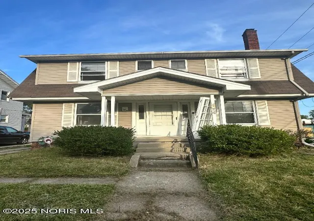 Homes for sale in Toledo, OH | 4014 Wetzler Rd, Toledo, OH 43612 | MLS# 10000868
