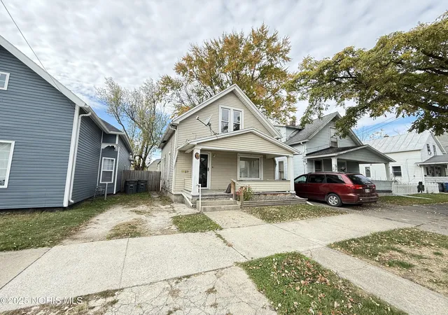 1st image of 830 Bartley Pl, Toledo, OH 43609 | MLS# 10001064