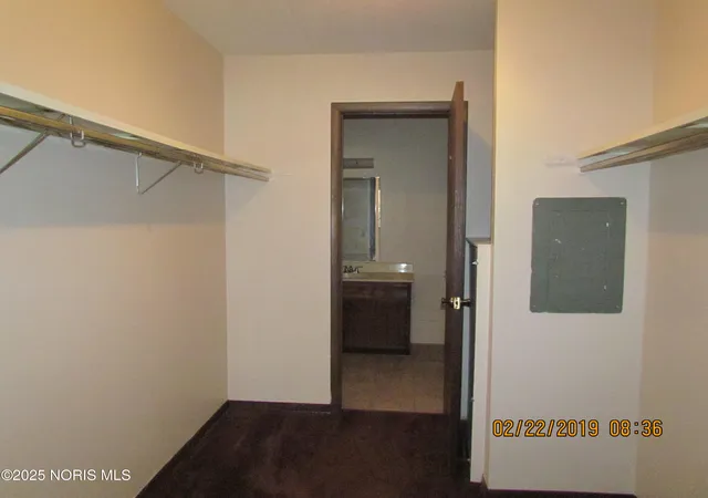 Listing Photo 2 - Condo for sale in building located at 1666 Brownstone Blvd, Toledo, OH 43614 - Unit #