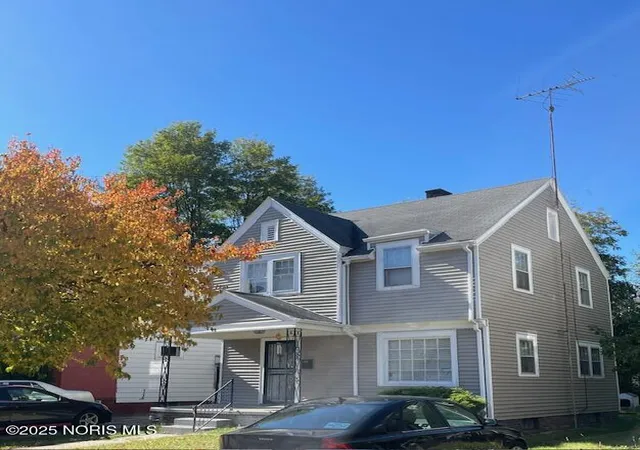 Homes for sale in Toledo, OH | 3225 Maher St, Toledo, OH 43608 | MLS# 10001459