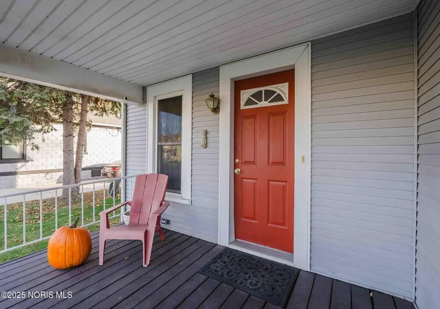 Photo 5 of Single family home for sale at 419 W Lincoln St, Findlay, OH 45840 | MLS# 10001492 | Listing updated on 2026-01-14