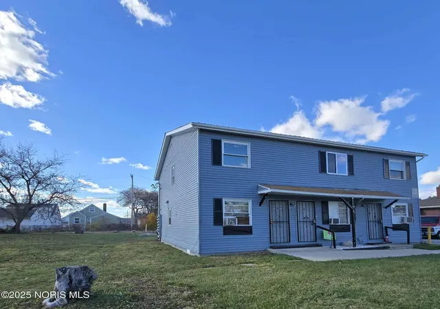 Homes for sale in Toledo, OH | 3575 Stickney Ave, Toledo, OH 43608 | MLS# 10001572