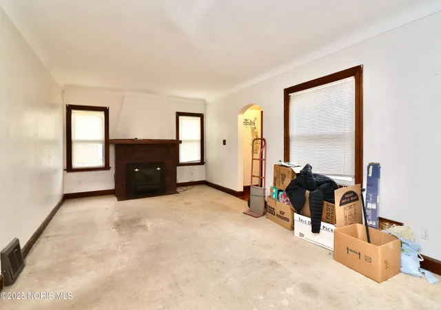 Photo 3 of Sale Pending at 3334 Thelma Dr, Toledo, OH 43613 | MLS# 10001695 | Listing updated on 2026-08-28