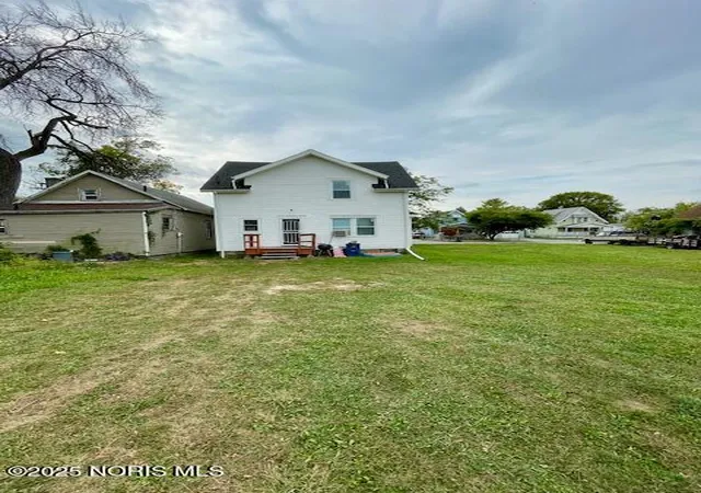 Homes for sale in Toledo, OH | 735 Maywood Ave, Toledo, OH 43608 | MLS# 10001909