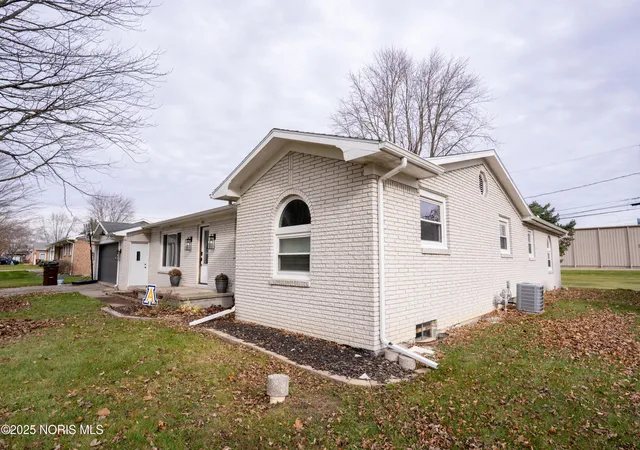 Homes for sale in Archbold, OH | 808 West St, Archbold, OH 43502 | MLS# 10002086