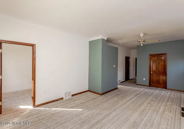 Homes for sale in Toledo, OH | 3519 Terrace Dr, Toledo, OH 43611 | MLS# 10002448
