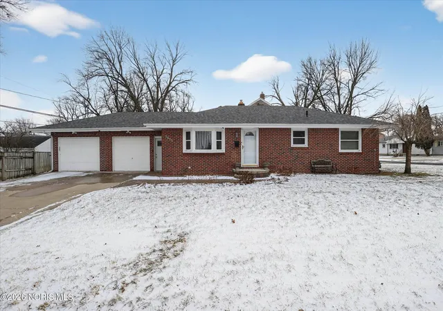 Homes for sale in Toledo, OH | 3805 Ariel Ave, Toledo, OH 43623 | MLS# 10002524