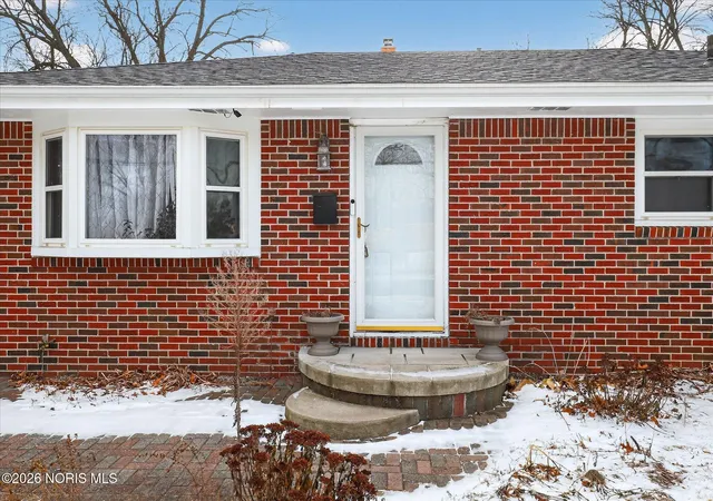 Homes for sale in Toledo, OH | 3805 Ariel Ave, Toledo, OH 43623 | MLS# 10002524