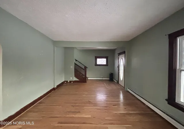 Photo 2 of Single family home for sale at 3843 Hoiles Ave, Toledo, OH 43612 | MLS# 10002629 | Listing updated on 2026-08-24